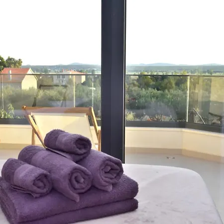 Paola Hotel 4*
